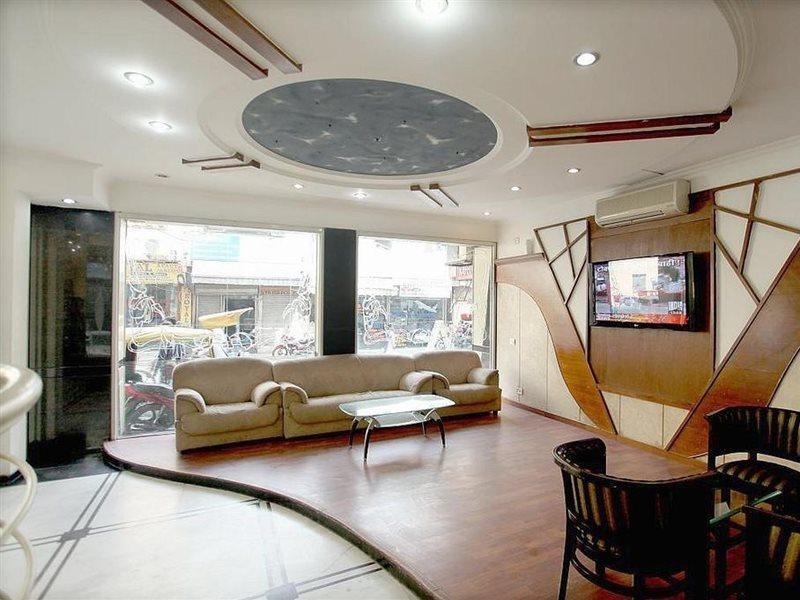 Hotel Chanchal Continental - 02 Mins From New Delhi Railway Station Bagian luar foto